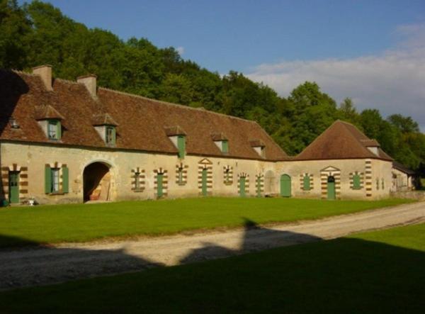 Chateau De Beaujeu Sens-Beaujeu Ngoại thất bức ảnh
