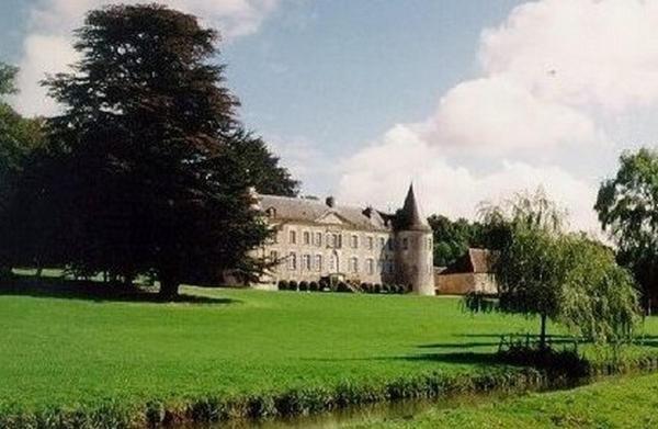 Chateau De Beaujeu Sens-Beaujeu Ngoại thất bức ảnh