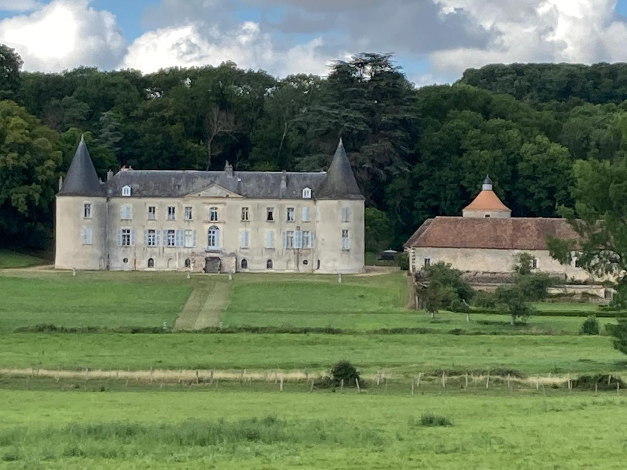 Chateau De Beaujeu Sens-Beaujeu Ngoại thất bức ảnh
